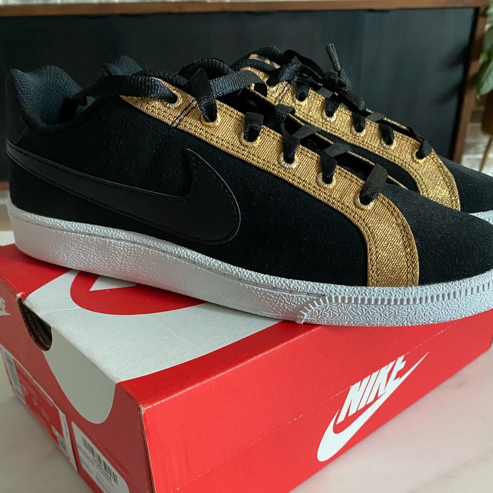 Nike Court Royal Prem